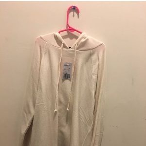Forever 21 Women’s Hoodie/ Sweater Size S